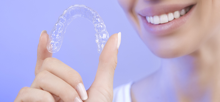 can I use my whitening trays as a night guard 