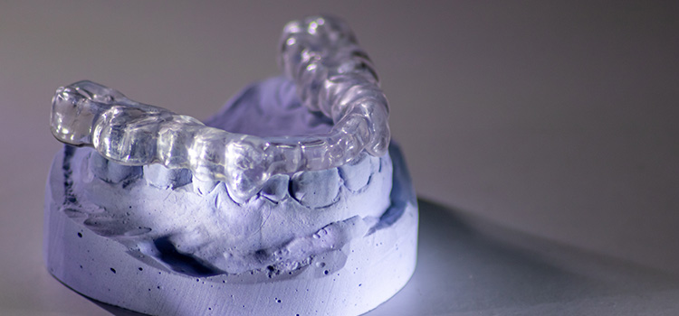 teeth grinding bruxism